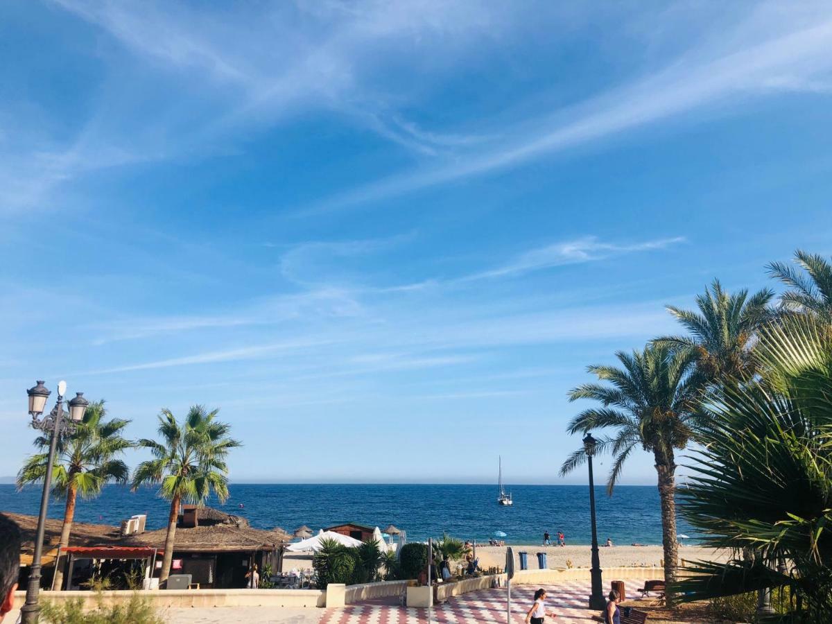 Gran Casa Con Terraza A 3 Min Playa Con Wifi - Rodeada De Servicios Roquetas de Mar Eksteriør billede