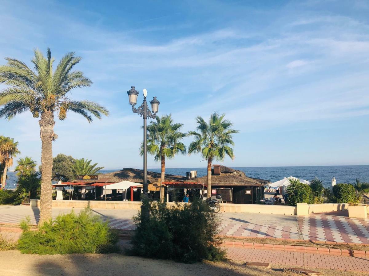 Gran Casa Con Terraza A 3 Min Playa Con Wifi - Rodeada De Servicios Roquetas de Mar Eksteriør billede