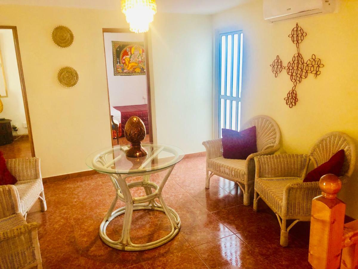 Gran Casa Con Terraza A 3 Min Playa Con Wifi - Rodeada De Servicios Roquetas de Mar Eksteriør billede